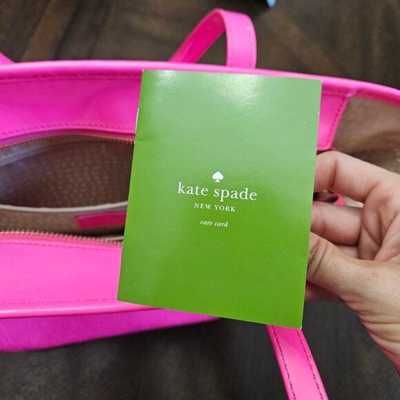 Kate Spade Harmony Metro Perforated Heart Tote Bag Hot Pink Patent Poly Vinyl - Picture 15 of 16